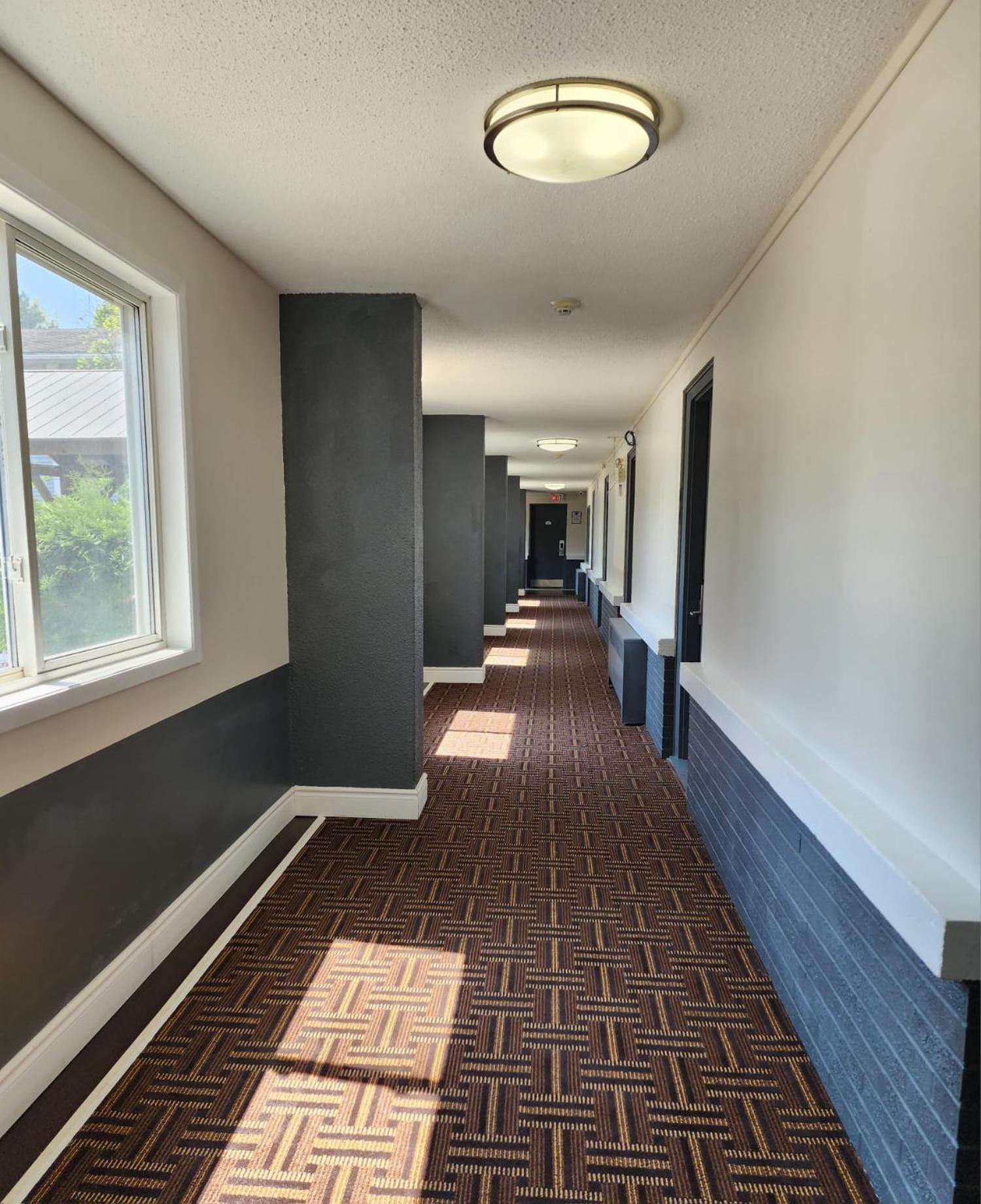Super 8 By Wyndham Pembroke Exterior foto